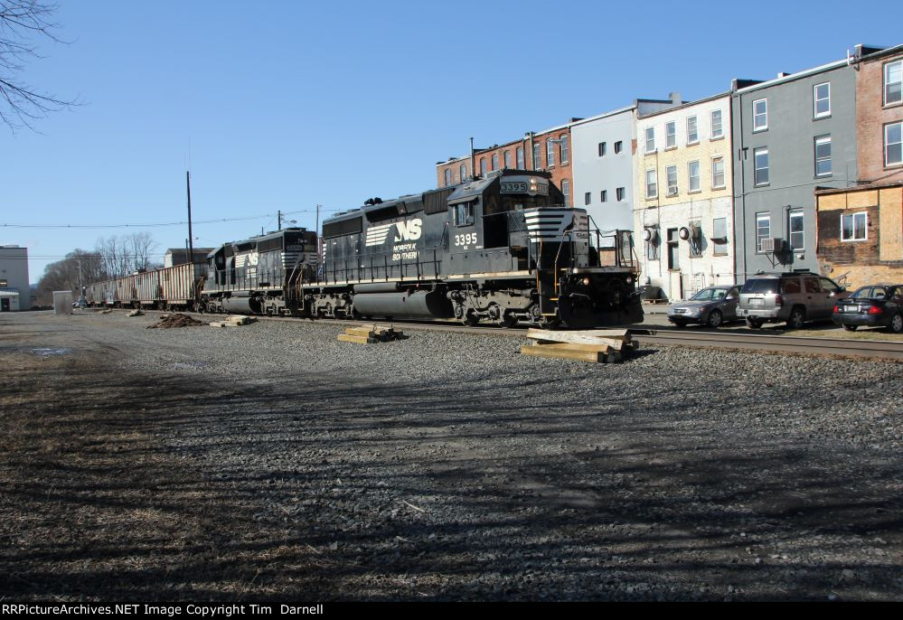 NS 3395 leads H16